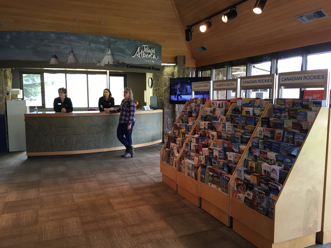 Travel Alberta Crowsnest Pass Visitor Information Centre-Sentinel必去景点