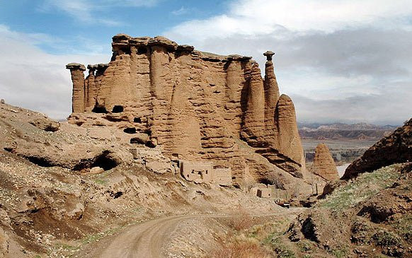 Behestan Castle景点图片