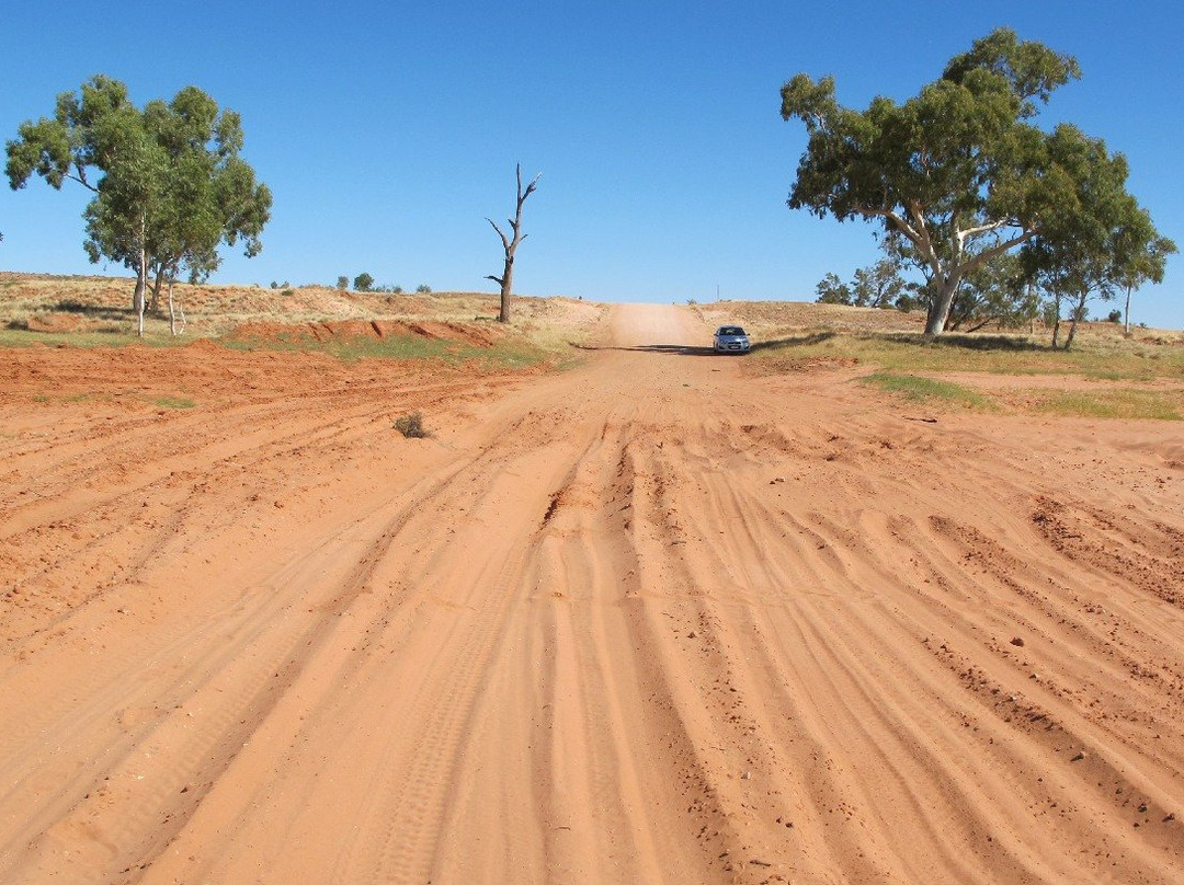 Ernest Giles Road-爱丽斯泉必去景点