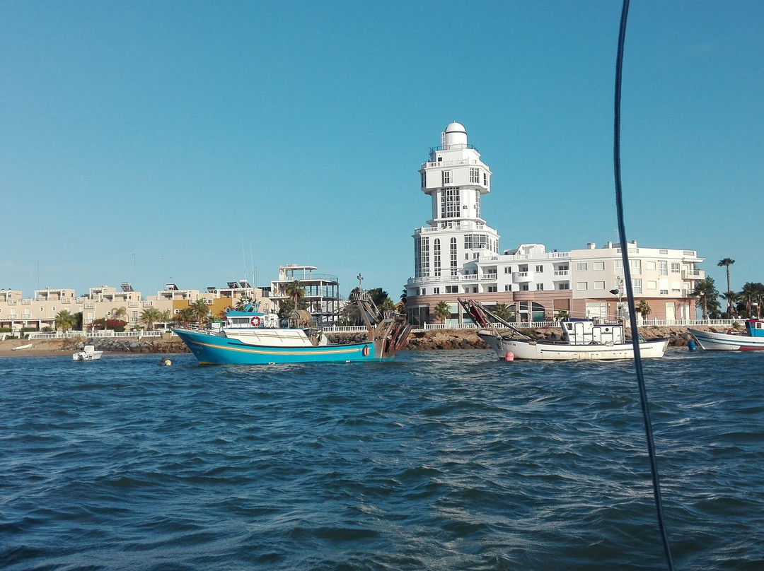 Escuela Nautica de Recreo de Isla Cristina-Isla Cristina必去景点