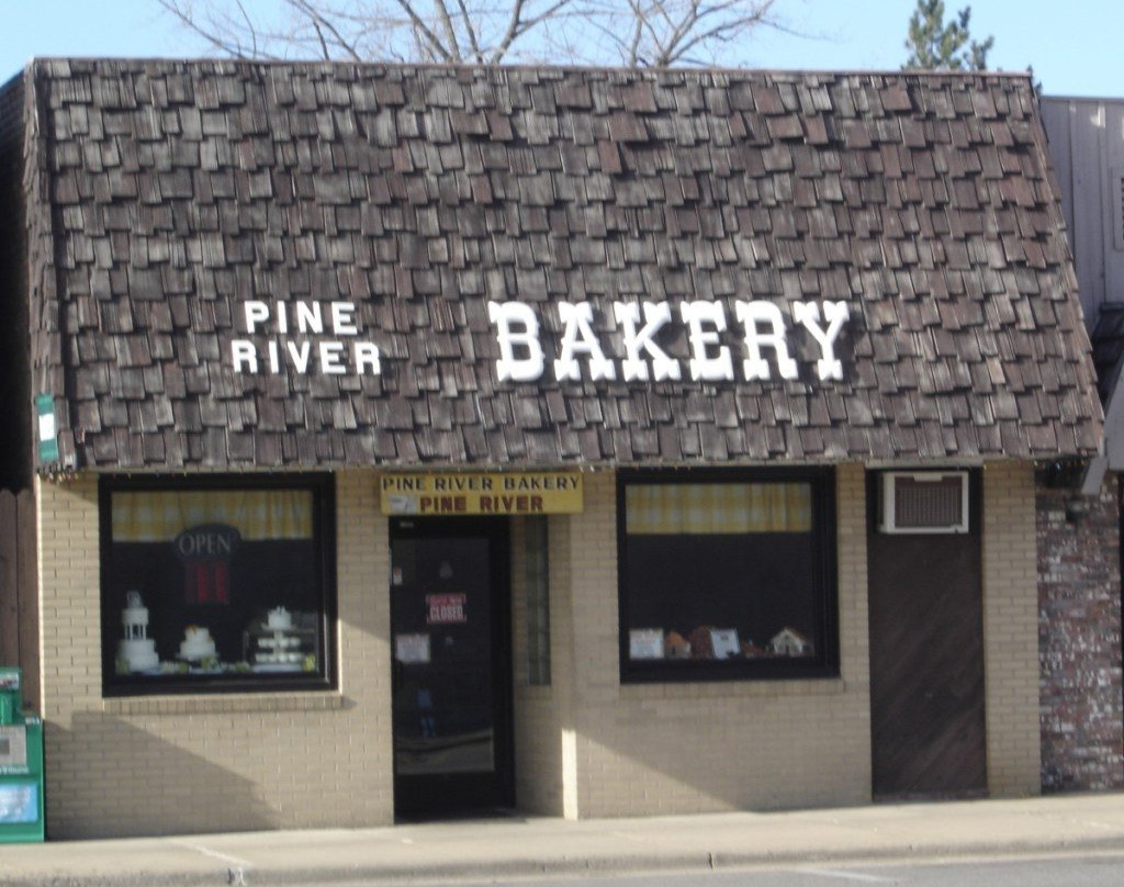 Backus餐馆和美食-Pine River Bakery