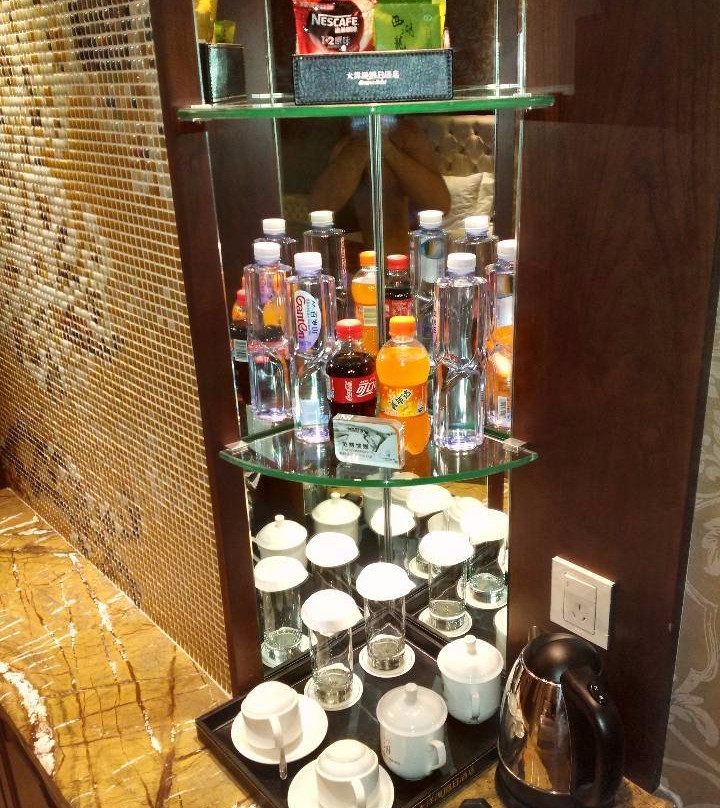 豪庭国际大酒店主图