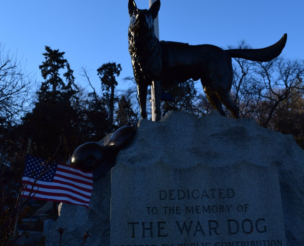 Hartsdale Pet Cemetery景点图片
