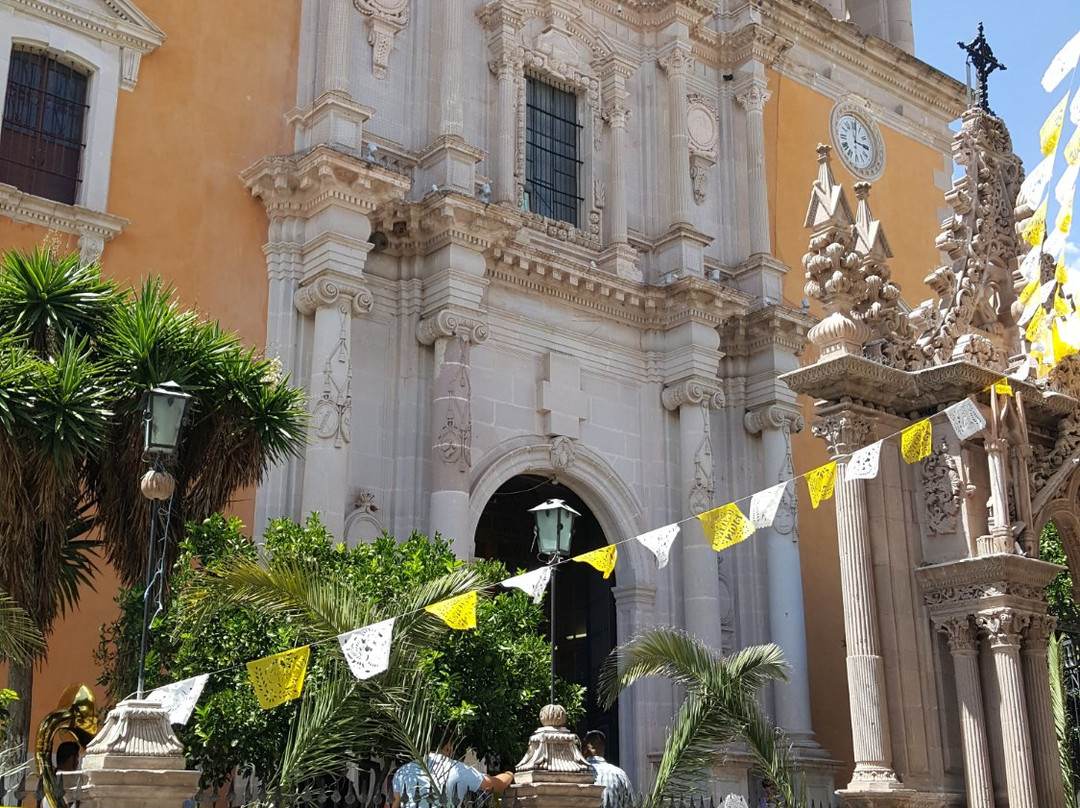 Santuario de Nuestra Senora de la Soledad-Jerez de Garcia Salinas必去景点