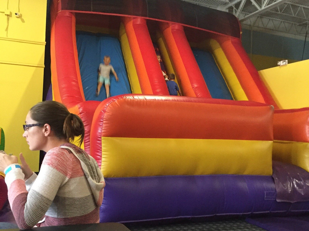 Bounce Down Under-萨拉索塔必去景点