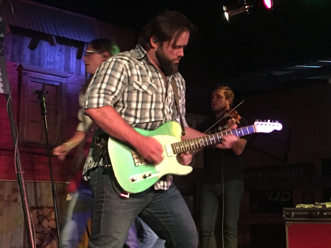 Big Texas Dance Hall & Saloon-斯普林必去景点