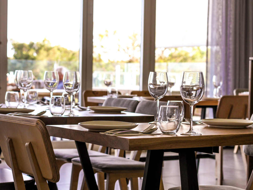 海法区餐馆和美食-Mariposa