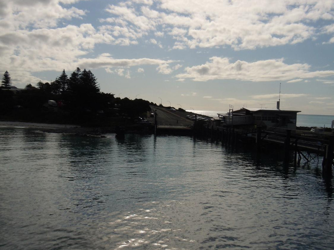 Kangaroo Island Transfers景点图片