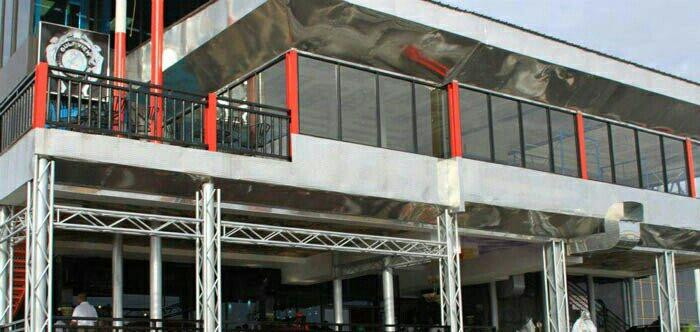 The Rig Restaurant & Lounge