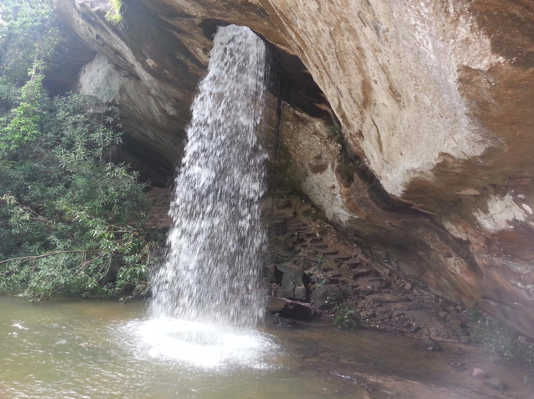 Sang Chan Waterfall (Long Ru Waterfall)景点图片