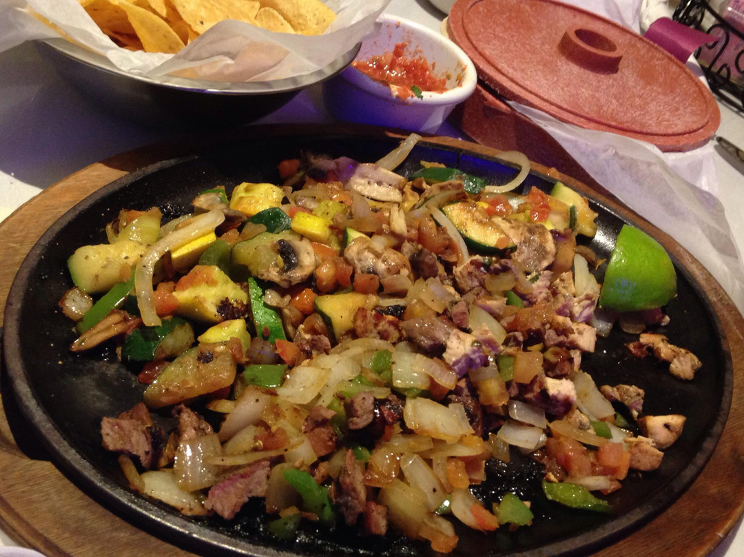 斯德伯克餐馆和美食-Dos Salsas Tex-Mex Restaurant