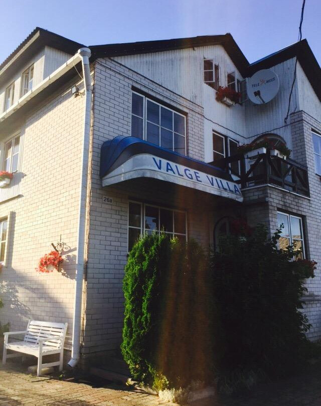 The White Villa主图