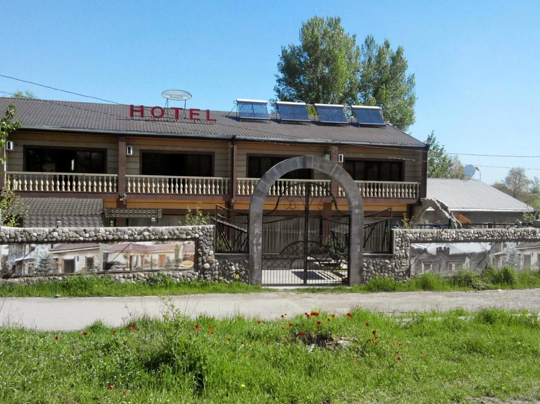 Tovuz酒店住宿-Mayisyan Kamurdj Hotel
