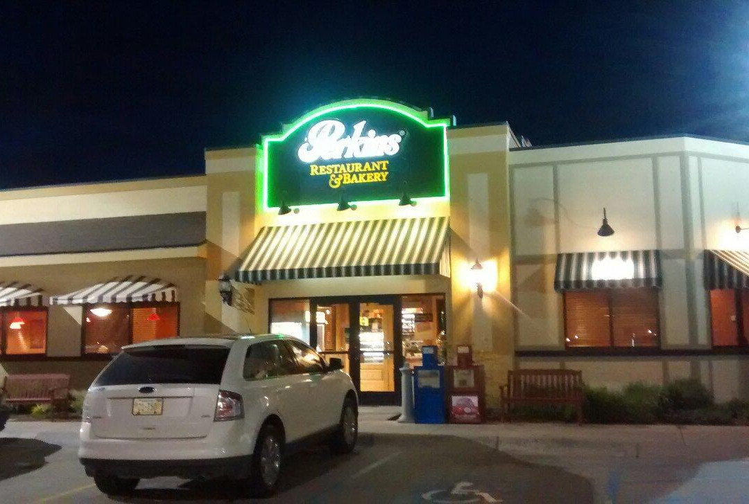Morrill餐馆和美食-Perkins Restaurant & Bakery