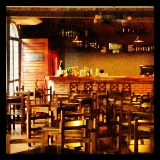 Alfonso Bar y Café