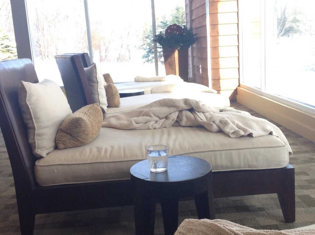 Elan Brio Spa-Green Lake必去景点