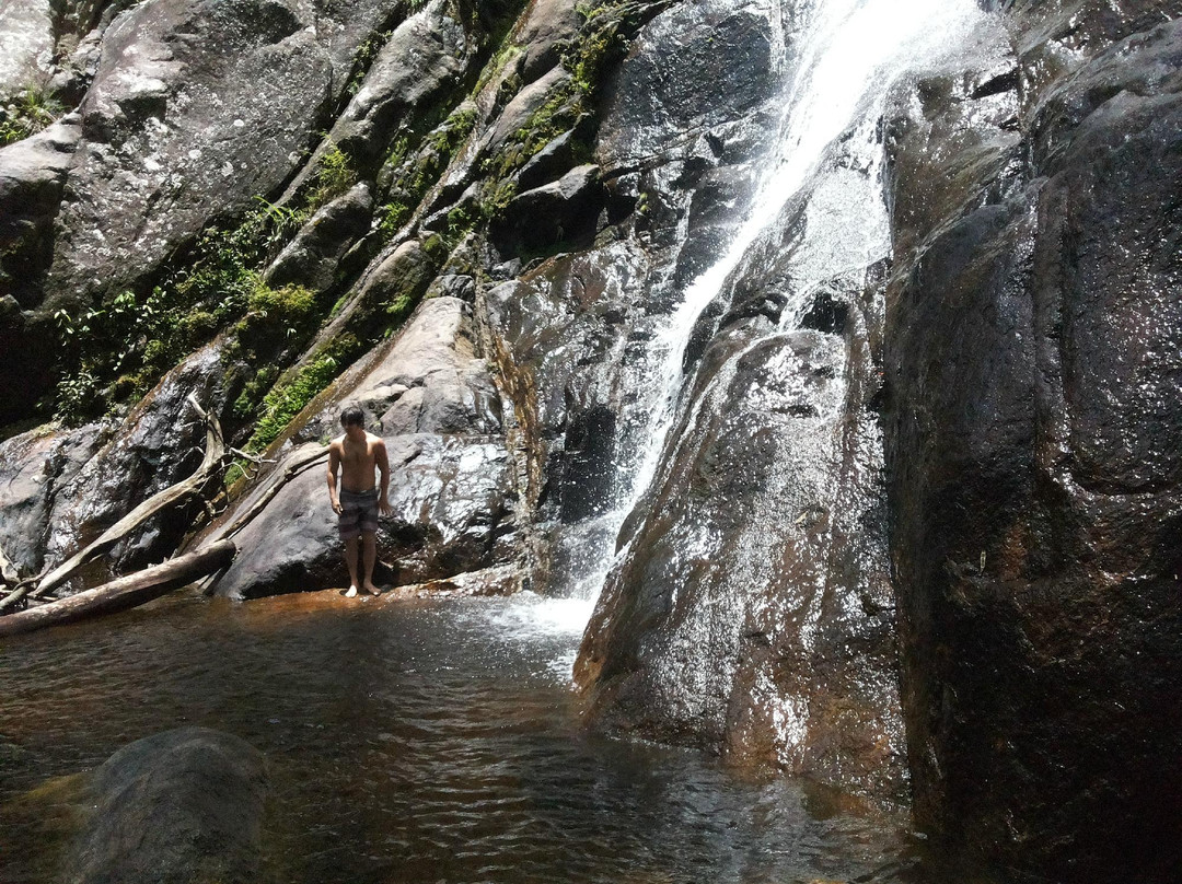 Praia da Ponta das Canas-伊利亚贝拉必去景点