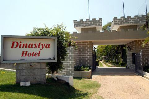 Dinastya Hotel