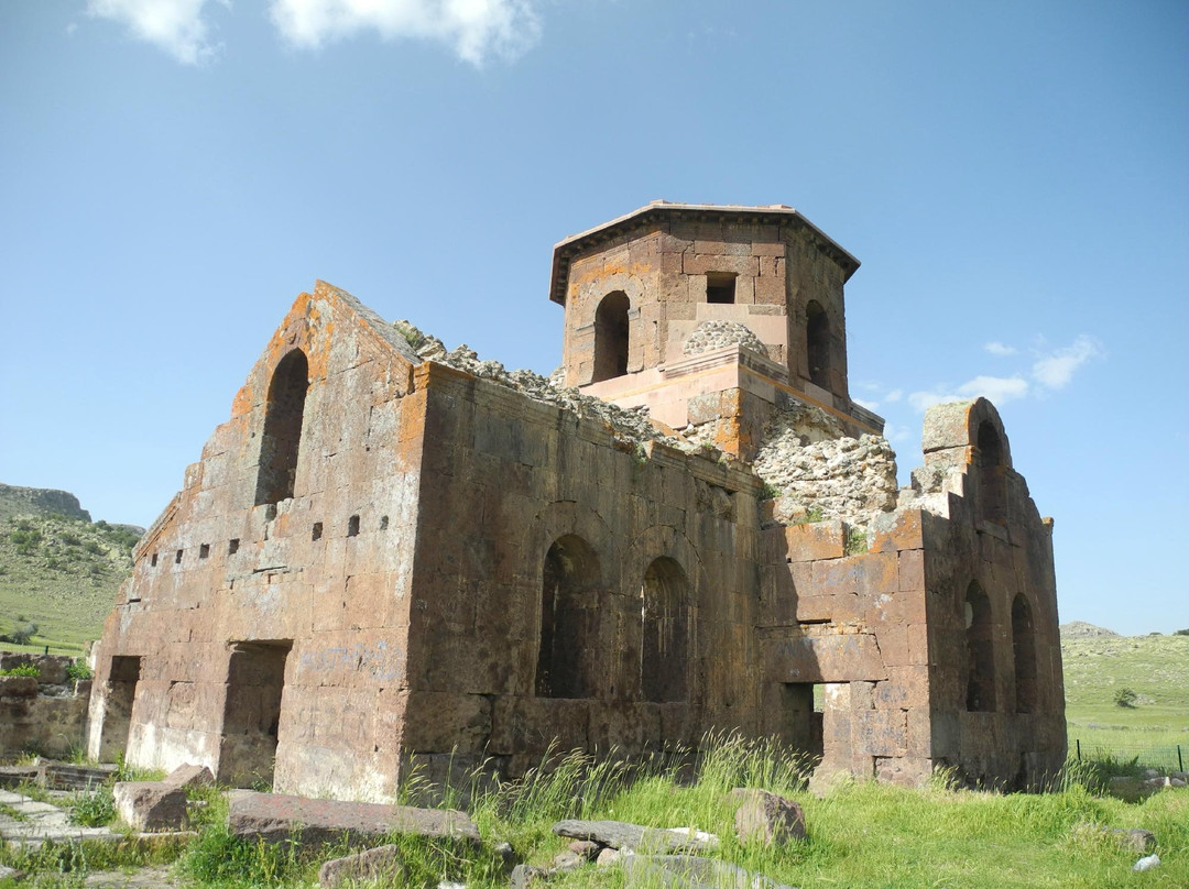 The Red Church-Güzelyurt必去景点