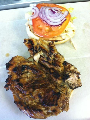 Pembroke餐馆和美食-MaMaws BBQ