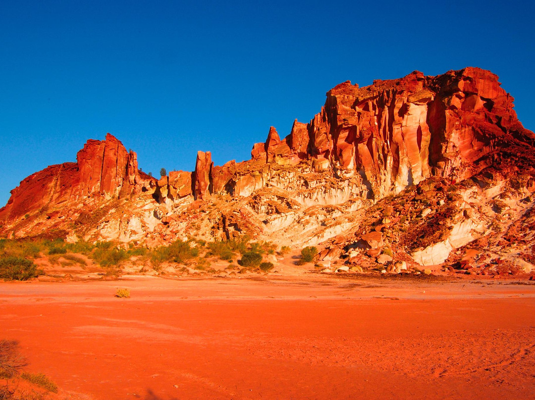 Stuarts Well旅游景点-Rainbow Valley