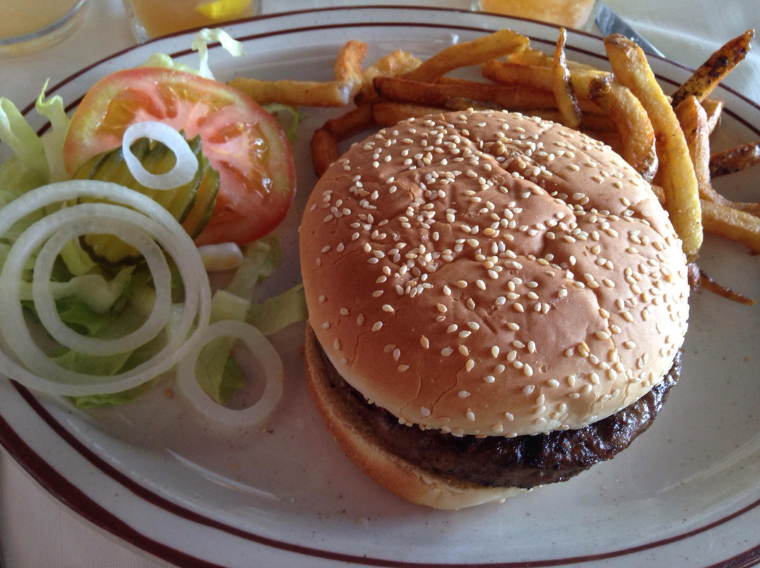 Blowing Point餐馆和美食-Ferryboat Restaurant and Bar