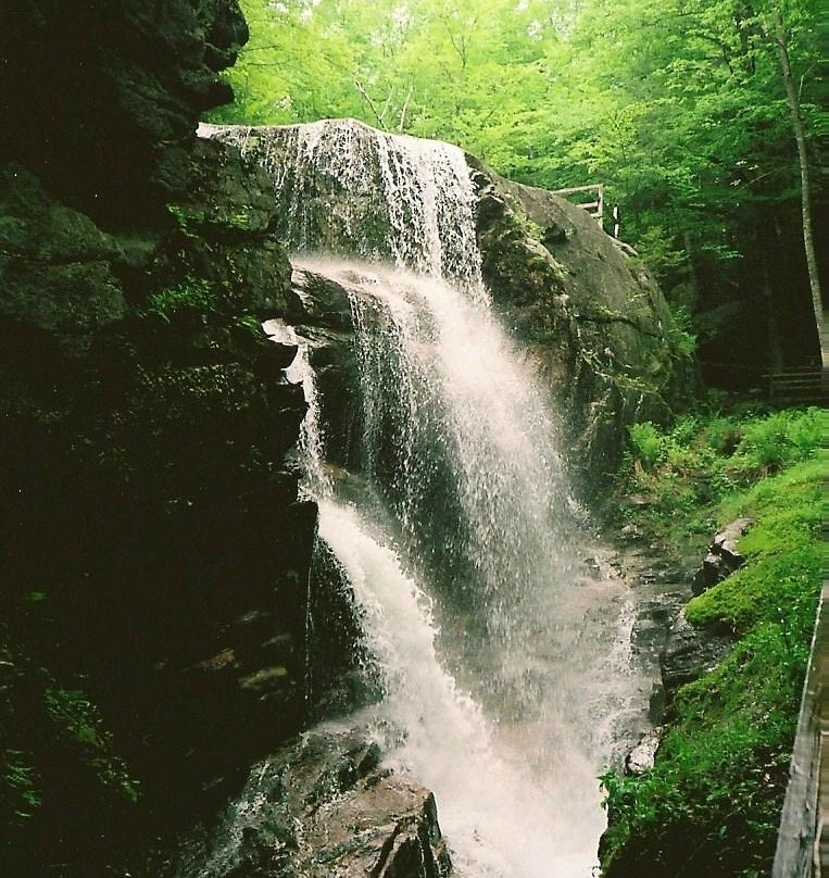 Avalanche Falls-弗朗科尼亚必去景点