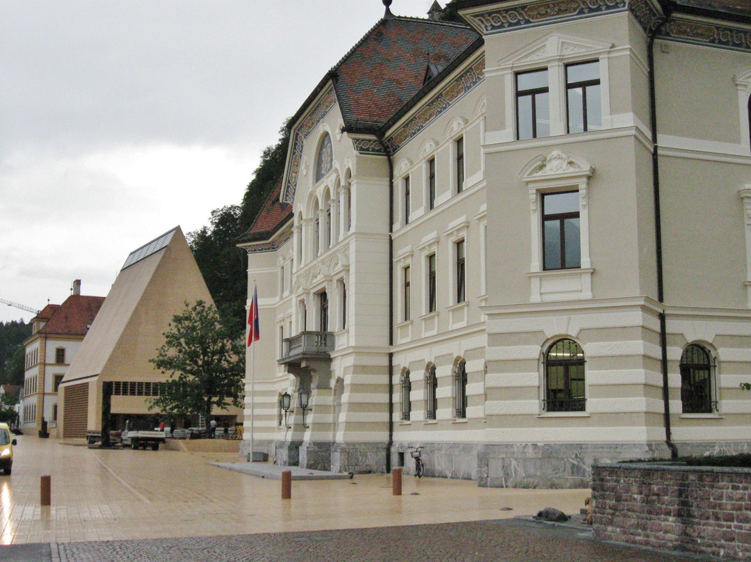 Liechtenstein Center-瓦杜兹必去景点
