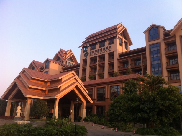 昆明海丽宾雅万达嘉华温泉酒店-客卧