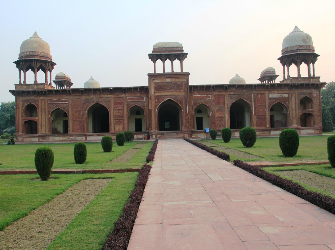Tomb of Mariam Zamani-阿格拉必去景点