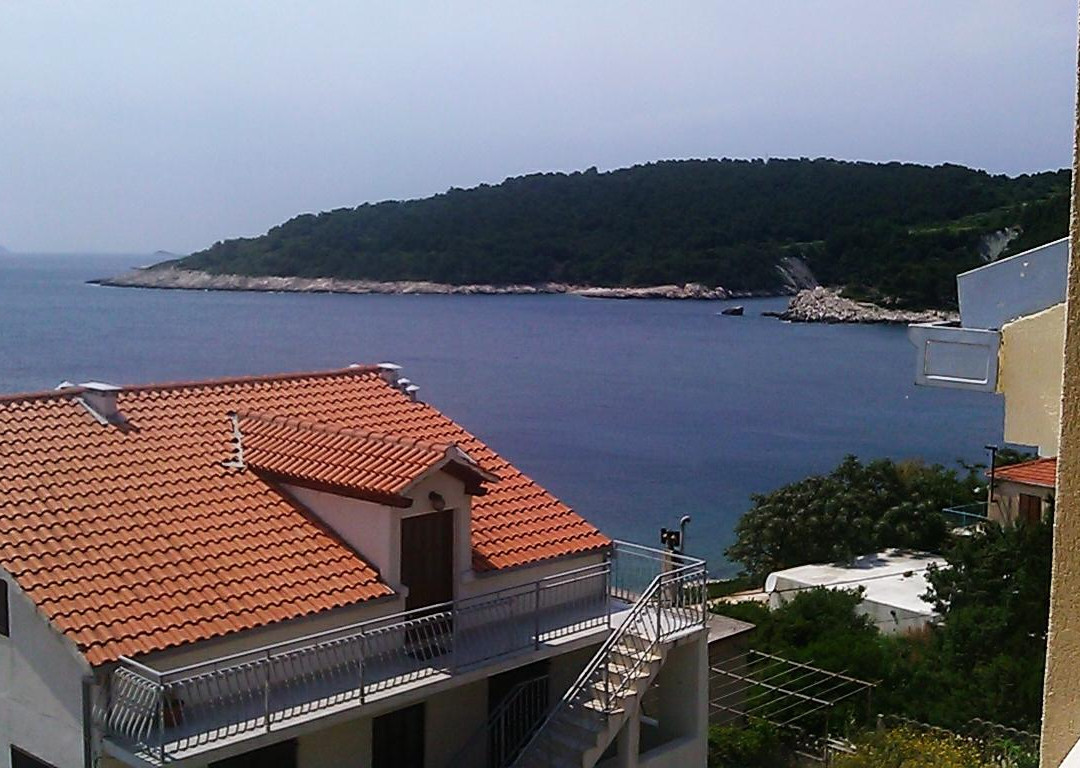 Apartments Punta Milna