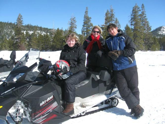 Eagle Ridge Snowmobile Outfitters-特拉基必去景点