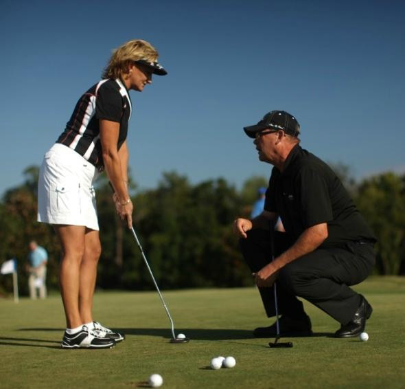 ANNIKA Academy-Reunion必去景点