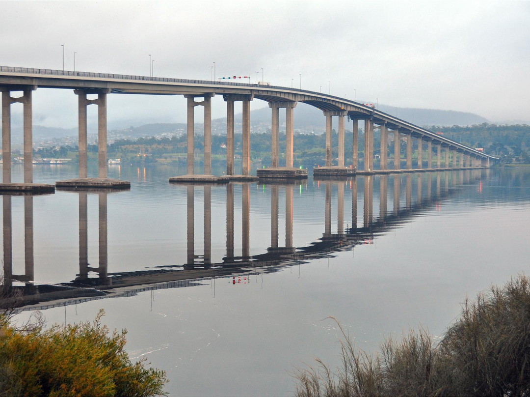 Tasman Bridge-霍巴特必去景点
