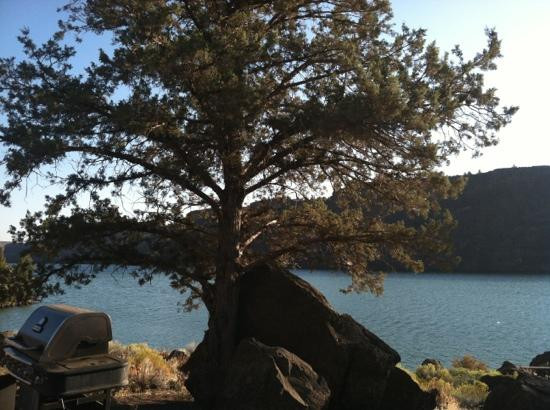 Lake Billy Chinook-Madras必去景点