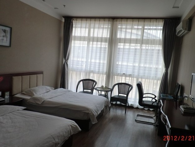 润杨商务酒店主图