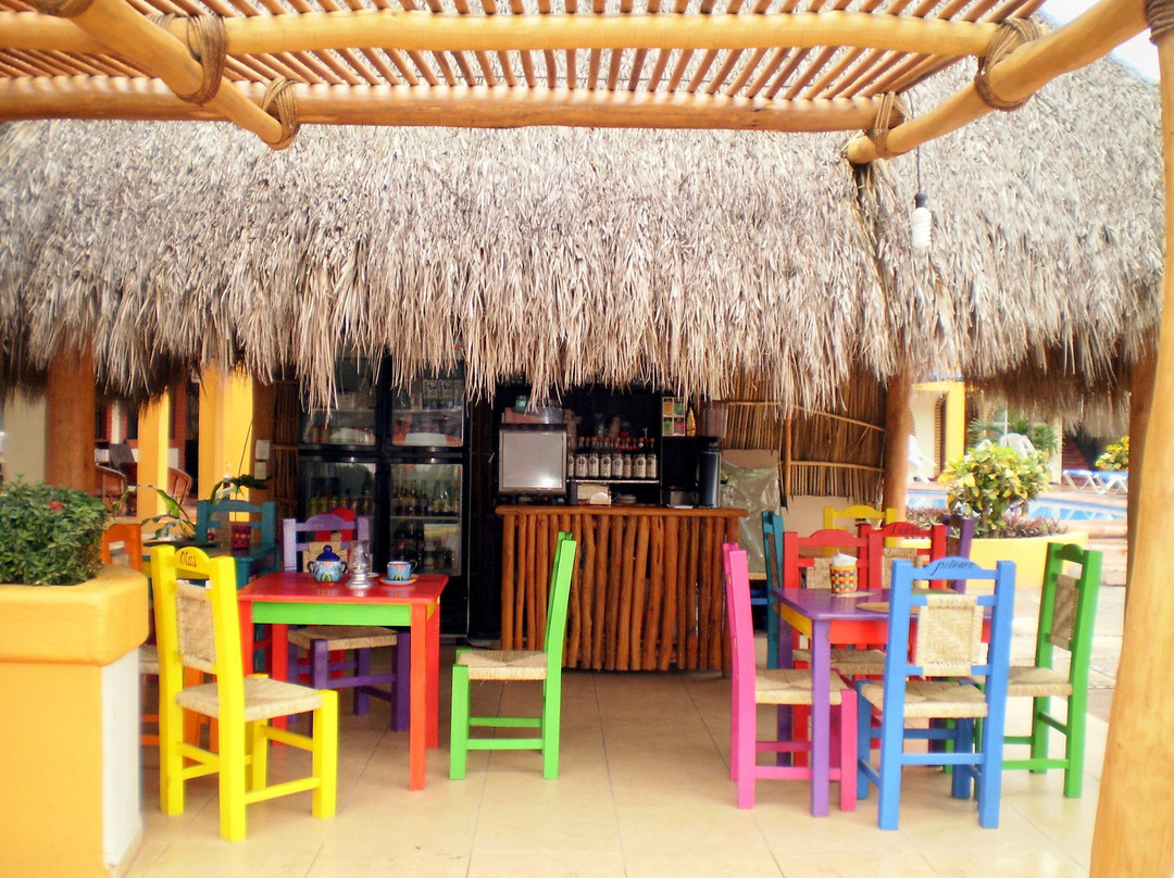 Los Ayala餐馆和美食-El Delfin Pizza y Cafe