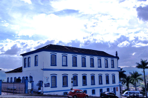 Hotel Colonial