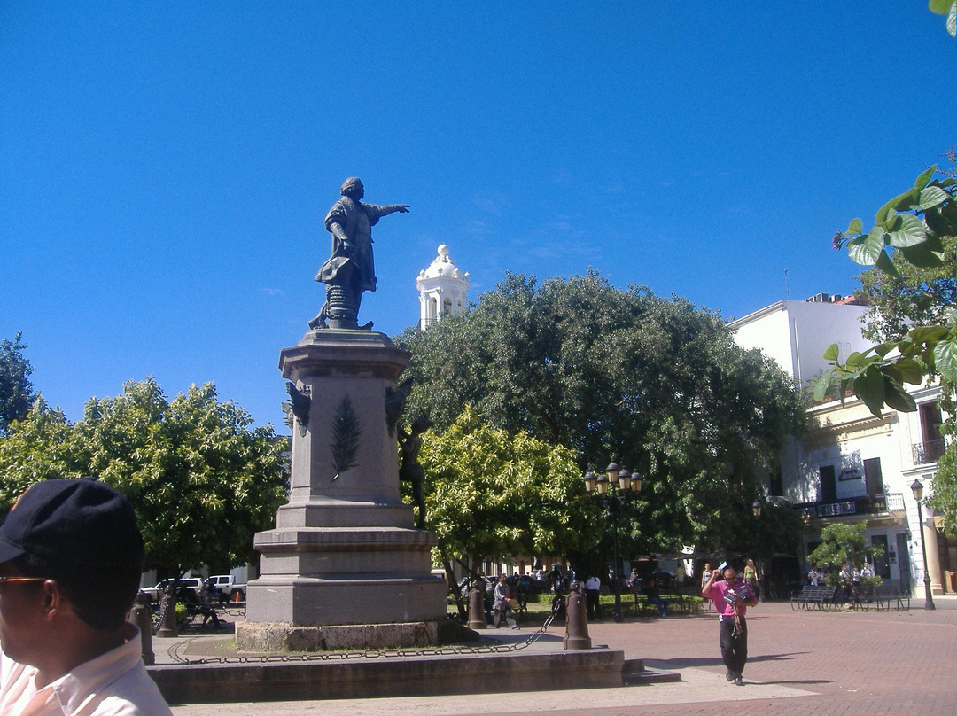 Basilica Cathedral of Santa Maria la Menor-圣多明哥必去景点