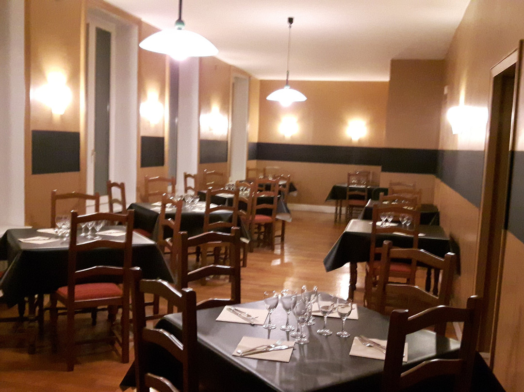 Champigneulles餐馆和美食-Les Pres Dans Le Plat