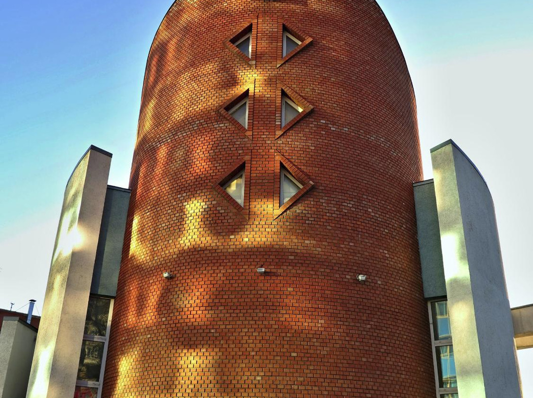 Cathedral of the Holy Apostles Peter and Paul-萨拉托夫必去景点