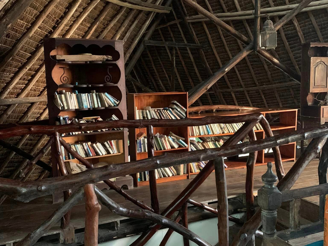 Fish Eagle Point主图