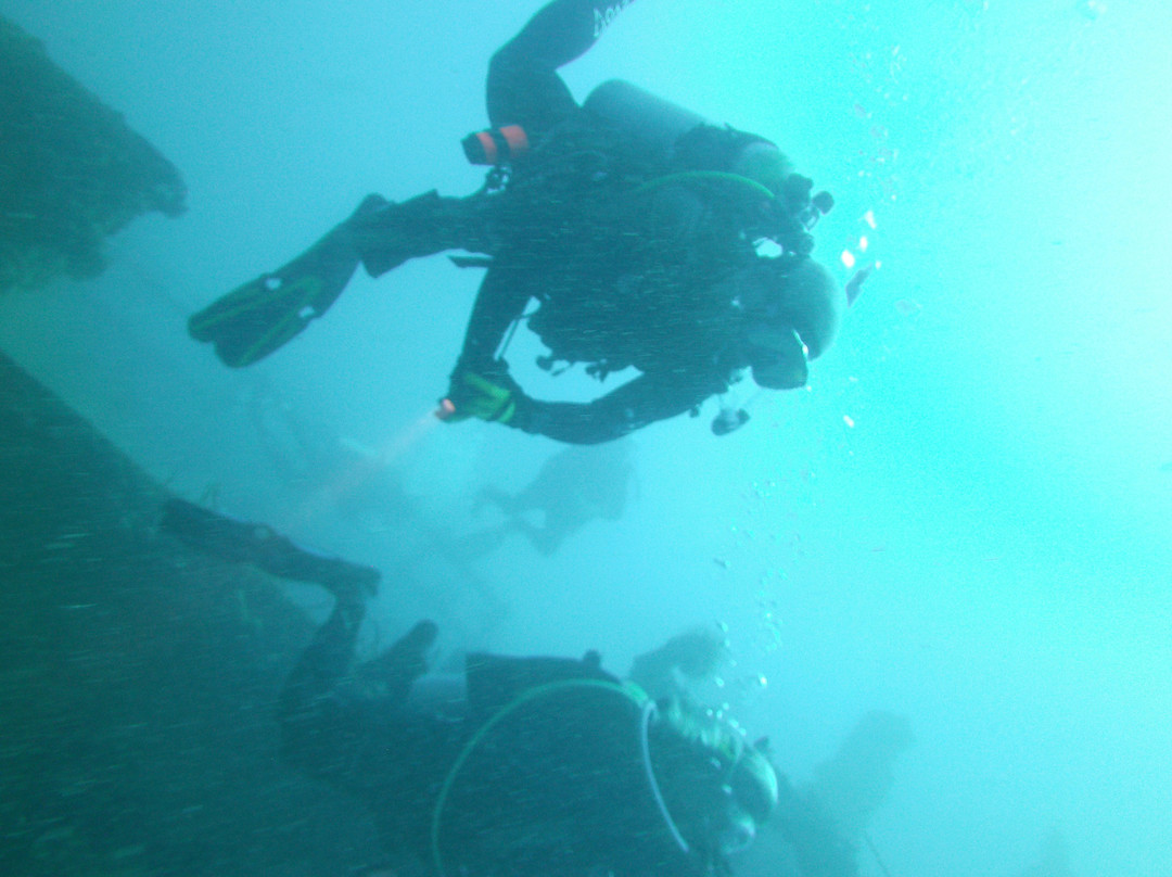 Horizon Divers-拉哥岛必去景点