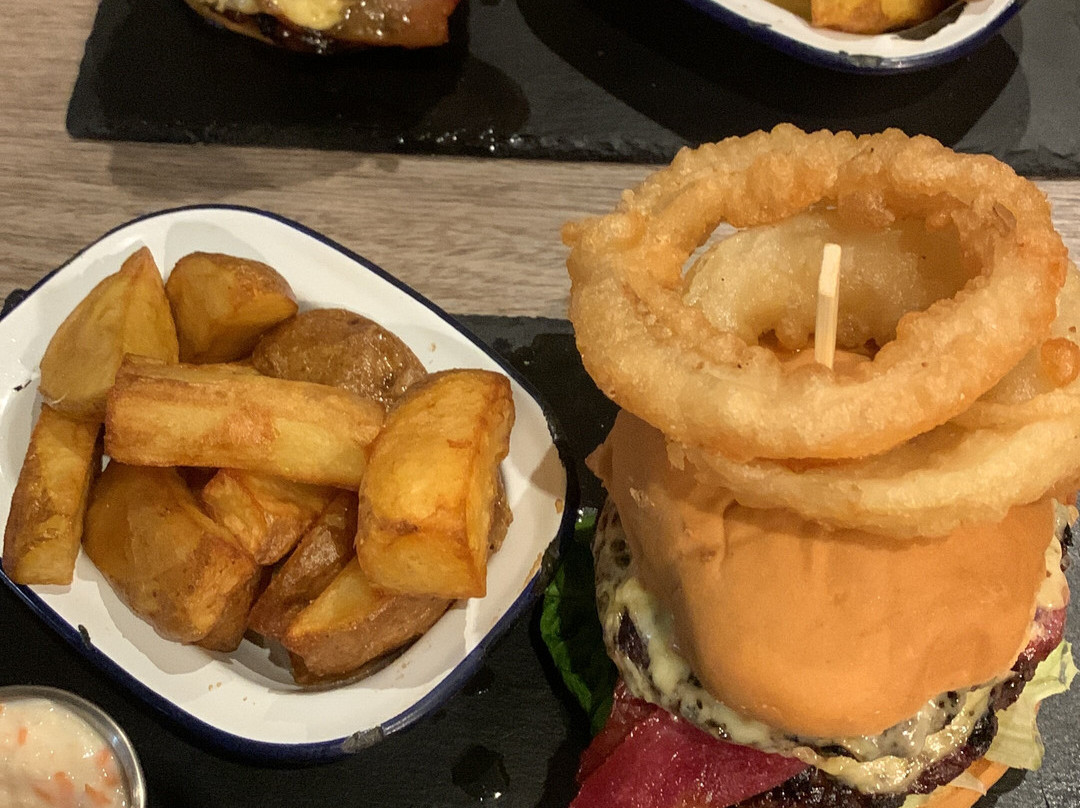 Farmhouse Dine & Wine