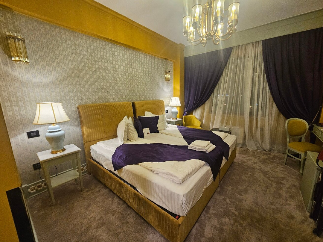 腓尼基大酒店主图