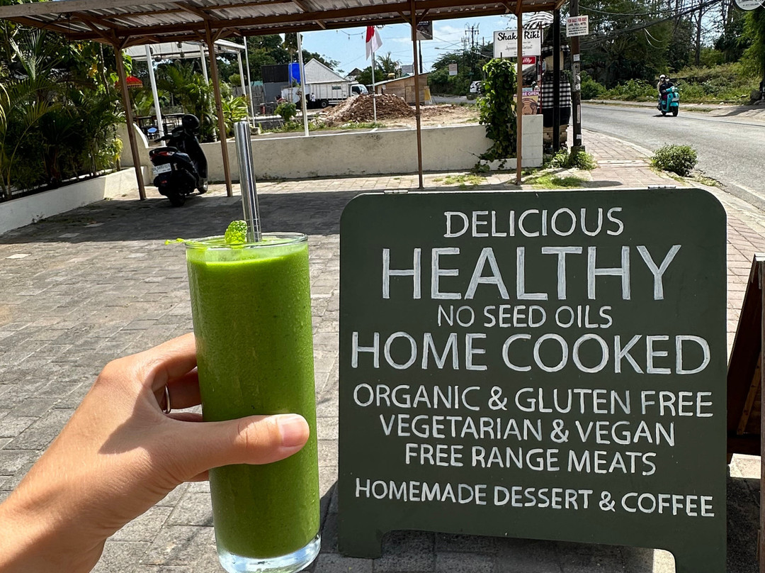 Road Trip Eatery & Kafe