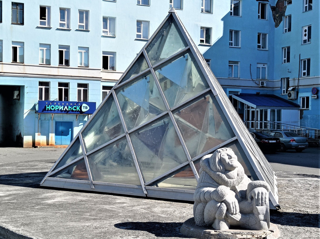 Severny Chelovek Sculpture-Norilsk必去景点