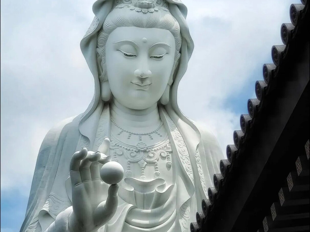 慈山寺-香港必去景点