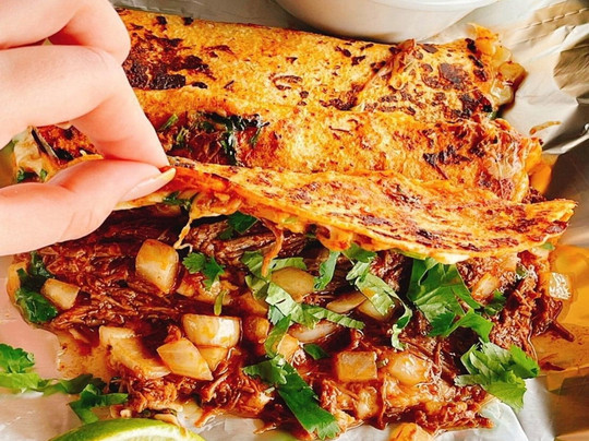 Los 3 Regios Mexican Restaurant