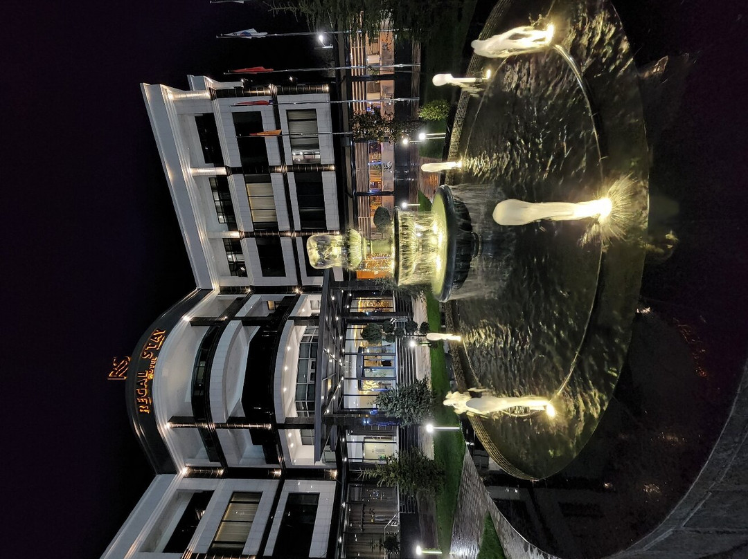 Regal Stay Hotel主图